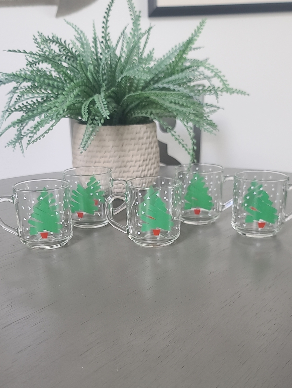 Lumaneric Green Christmas Tree Glass Mugs - Set of 5 - 8 Oz Mugs